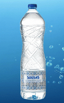 SOUSAS-Premium-Mineralwasser-ohne-Kohlens-ure-mit-Hintergrund