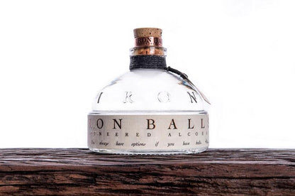IRON BALLS Gin by Ashley Sutton 70 cl / 40 % Thailand – Bild 2