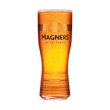 Magners-Cider-Pint-Glass-removebg-preview